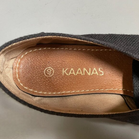 Kaanas Black and Tan Cap Toe Canvas and Leather Lace-up Shoes - Picture 4 of 8